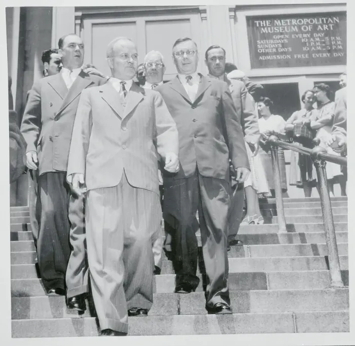 Framed Print : Soviet Leaders Exiting Metropolitan Museum
