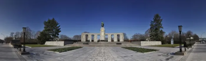 Framed Print : Soviet Memorial commemorating the fallen soldiers of the Red Army, Strasse des 17. Juni street, Tiergarten district, Berlin, Germany, Europe Framed Print : Soviet Memorial commemorating the fallen soldiers of the Red Army, Strasse des 17. Juni street, Tiergarten district, Berlin, Germany, Europe