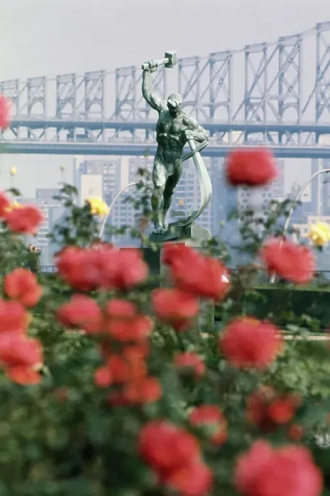 Framed Print : Soviet Sculpture In New York Framed Print : Soviet Sculpture In New York