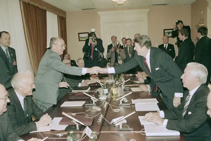 Framed Print : Soviet-U.S. Summit Framed Print : Soviet-U.S. Summit