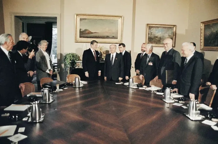 Framed Print : Soviet-U.S. Summit Framed Print : Soviet-U.S. Summit