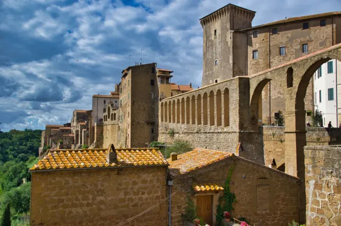 Framed Print : Spectacular Medieval Pitigliano in Italy