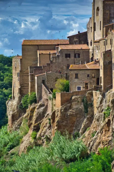 Framed Print : Spectacular Medieval Pitigliano in Italy Framed Print : Spectacular Medieval Pitigliano in Italy