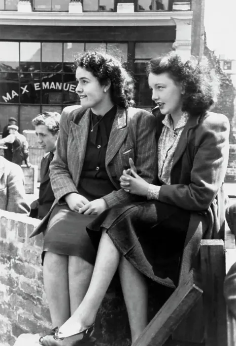 Framed Print : Spectators At Bomb Site