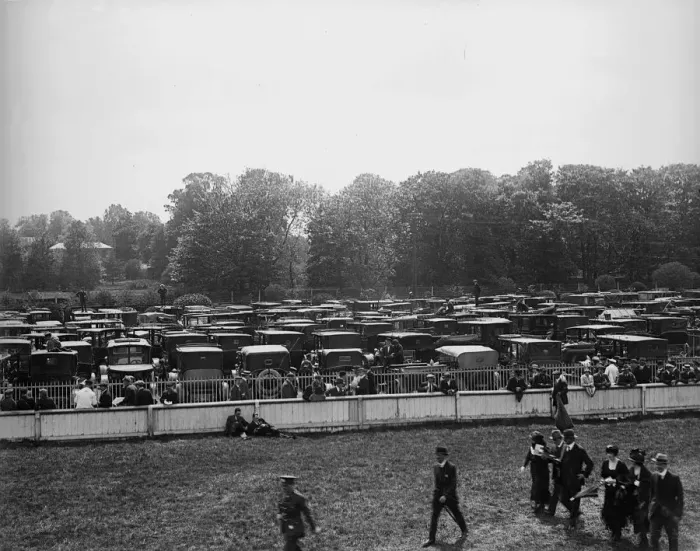 Framed Print : Spectators Cars Framed Print : Spectators Cars