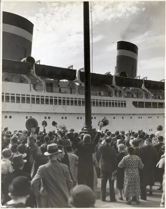 Framed Print : Spectators Wave to Passengers on Ship Framed Print : Spectators Wave to Passengers on Ship