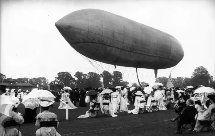 Framed Print : Spencer Airship