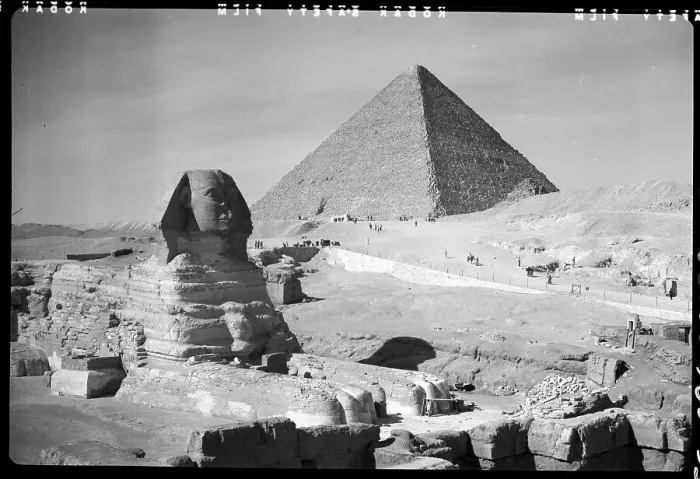 Framed Print : Sphinx And Great Pyramid Of Gizeh Framed Print : Sphinx And Great Pyramid Of Gizeh