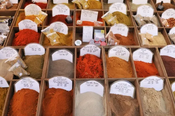 Framed Print : Spices on a market at Nice, Department Alpes-Maritimes, Region Provence-Alpes-CAzAśte d Azur, France, Europe Framed Print : Spices on a market at Nice, Department Alpes-Maritimes, Region Provence-Alpes-CAzAśte d Azur, France, Europe
