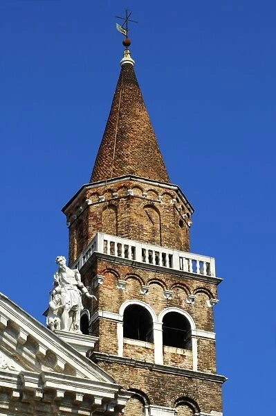 Spire San Moise church, Venice, Italy