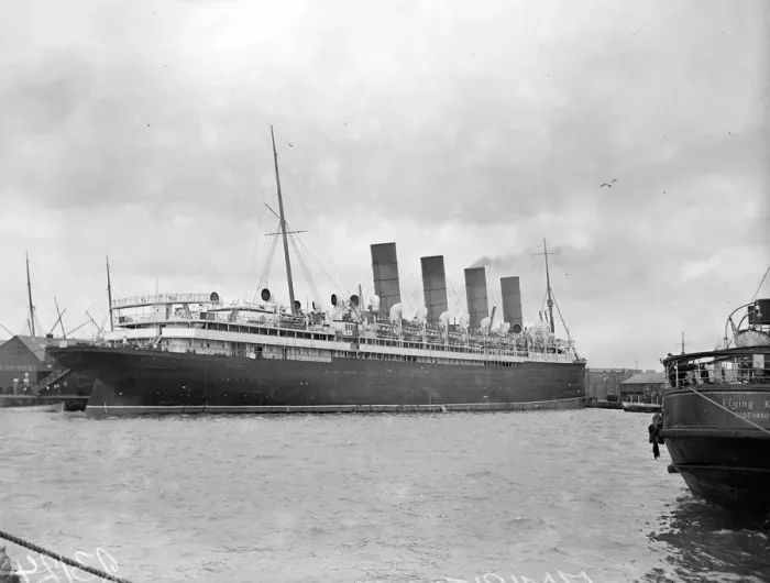 Framed Print : SS Mauretania Framed Print : SS Mauretania