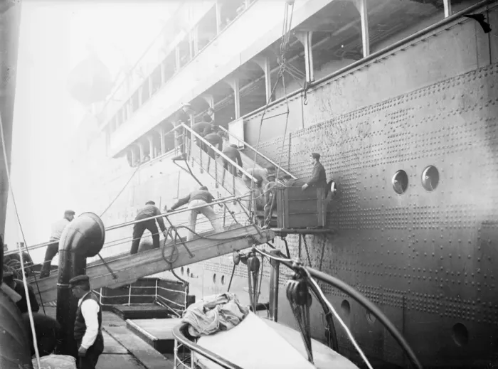 Framed Print : SS Mauretania Framed Print : SS Mauretania