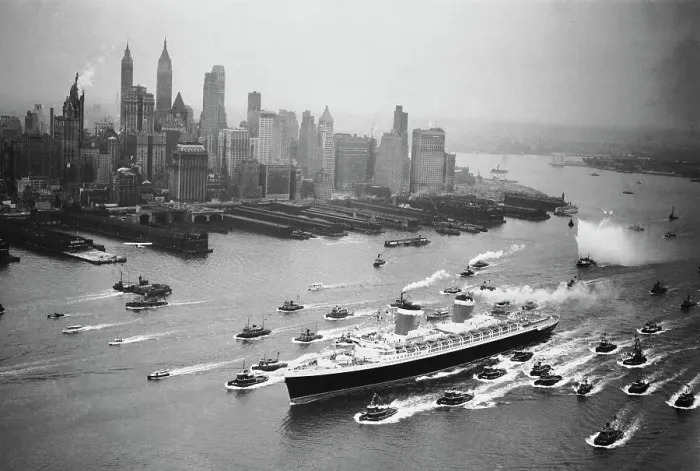 Framed Print : SS United States Arrives in Manhattan Framed Print : SS United States Arrives in Manhattan