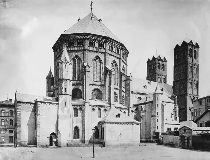 Framed Print : St Gereons Basilica Framed Print : St Gereons Basilica