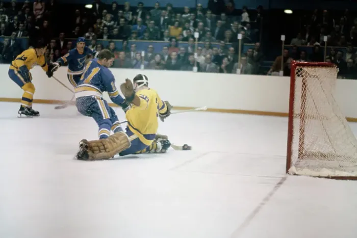 Framed Print : St Louis Blues Vs Los Angeles Kings Framed Print : St Louis Blues Vs Los Angeles Kings