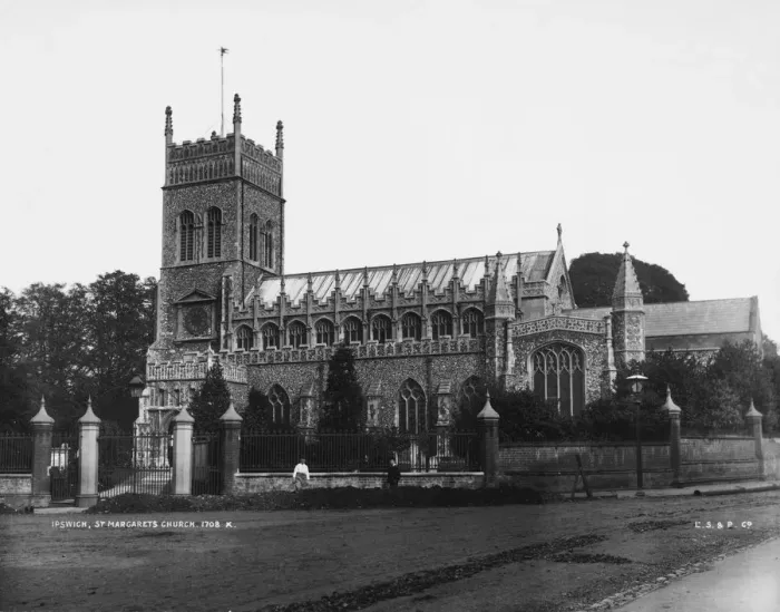 Framed Print : St Margarets Church Framed Print : St Margarets Church
