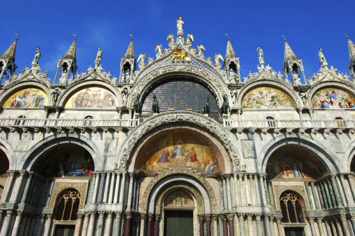 Framed Print : St. Marks Cathedral in Venice, Italy Framed Print : St. Marks Cathedral in Venice, Italy