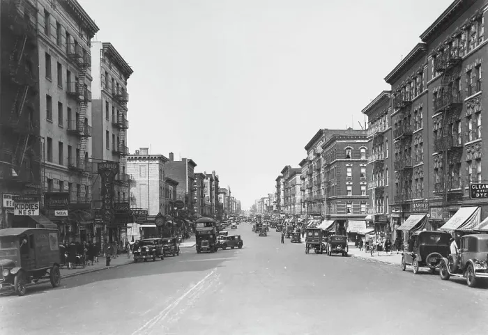 Framed Print : St Nicholas Avenue, Washington Heights