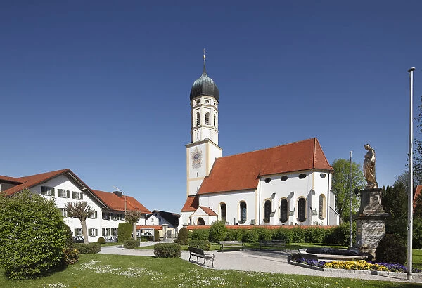 St. Peter and Paul Church in Oberalting, municipality of Seefeld, Five-Lakes region, Upper Bavaria, Bavaria, Germany, Europe, PublicGround