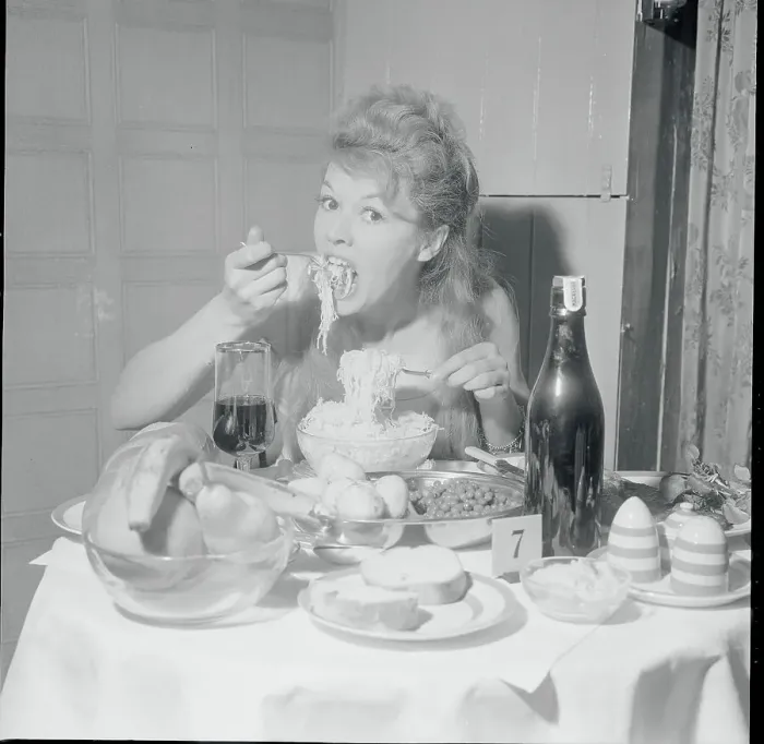 Framed Print : Stacy Rogers Eating