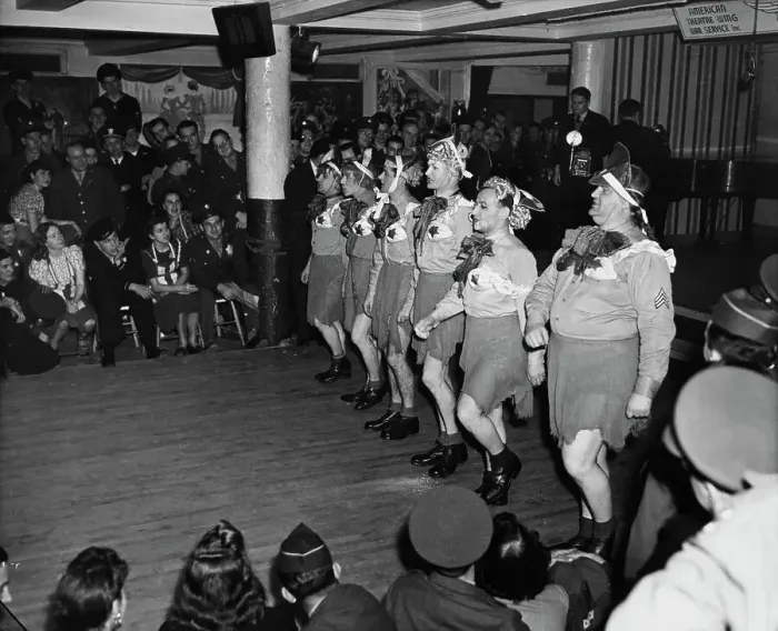 Framed Print : Stage Door Canteen, 1943 Framed Print : Stage Door Canteen, 1943