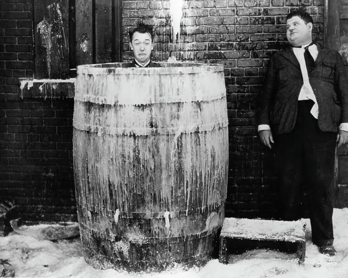 Framed Print : Stan Laurel and Oliver Hardy In Below Zero Framed Print : Stan Laurel and Oliver Hardy In Below Zero