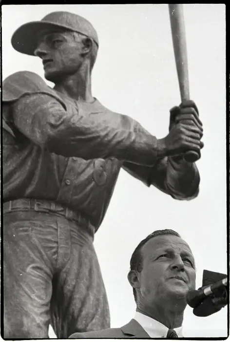 Framed Print : Stan Musial Beneath Statue Of Himself Framed Print : Stan Musial Beneath Statue Of Himself