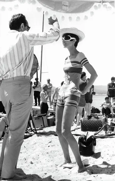 Framed Print : Stanley Donen And Audrey Hepburn In Two For The Road Framed Print : Stanley Donen And Audrey Hepburn In Two For The Road