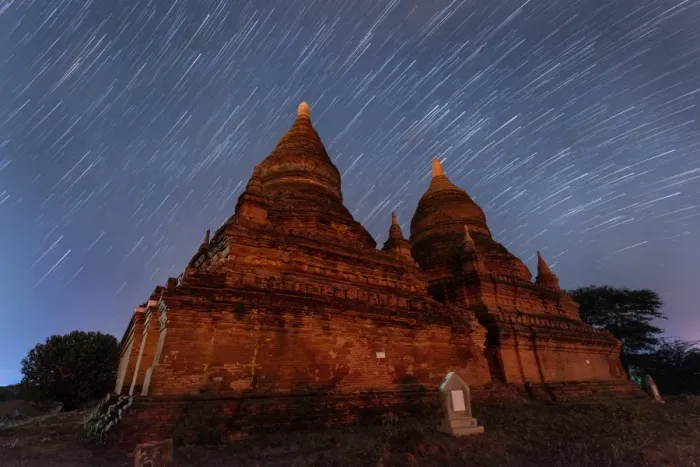 Framed Print : The star trail over the old Bagan pagadas Framed Print : The star trail over the old Bagan pagadas
