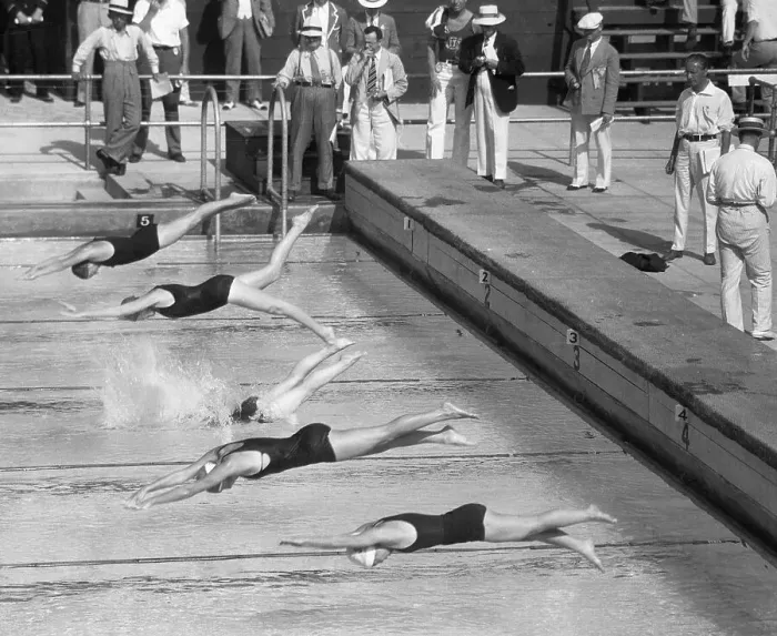 Framed Print : Start Of Women'S Olympic Swimn Event Framed Print : Start Of Women'S Olympic Swimn Event