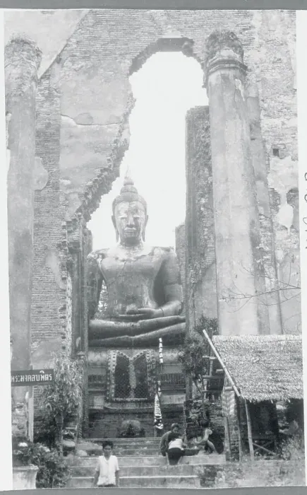 Framed Print : Statue of Buddha Framed Print : Statue of Buddha