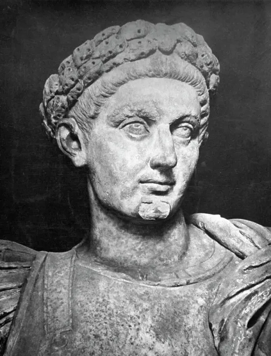 Framed Print : Statue of Constantine the Great Framed Print : Statue of Constantine the Great