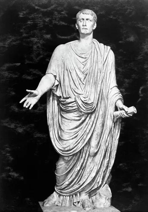 Framed Print : Statue Of Julius Caesar Framed Print : Statue Of Julius Caesar