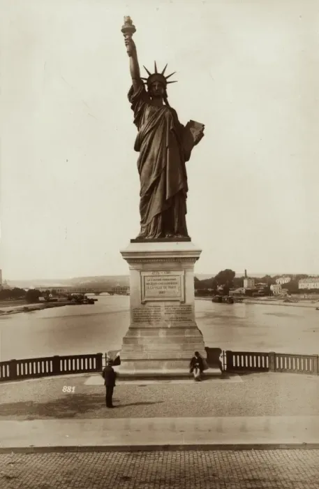 Framed Print : Statue Of Liberty Framed Print : Statue Of Liberty