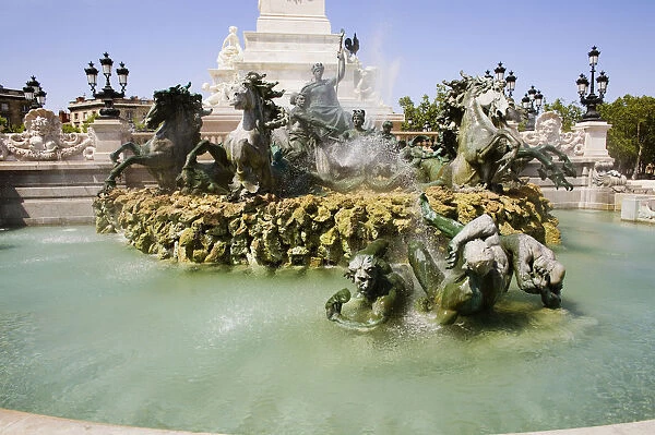 Statues at a fountain, Fontaine Des Quinconces, Monument Aux Girondins, Bordeaux, Aquitaine, France
