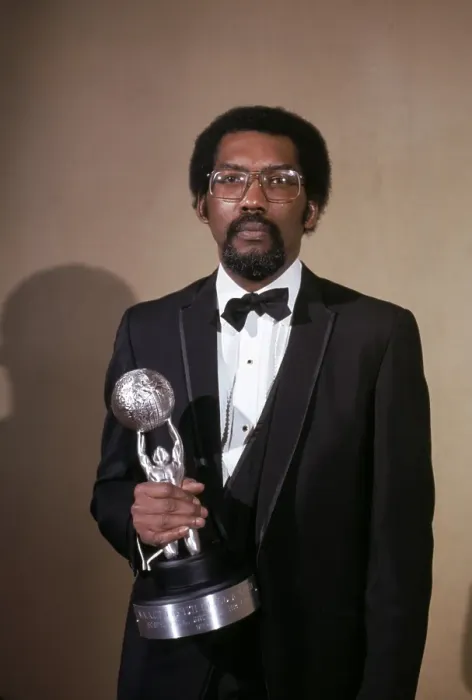 Framed Print : Stax Records President Al Bell Wins A NAACP Award Framed Print : Stax Records President Al Bell Wins A NAACP Award