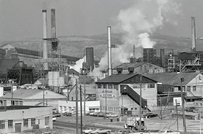 Framed Print : Steel Mill Smokestack, Smoke Billow;Pollu Framed Print : Steel Mill Smokestack, Smoke Billow;Pollu