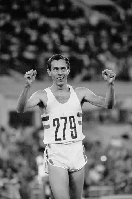 Framed Print : Steve Ovett Winning Race Framed Print : Steve Ovett Winning Race