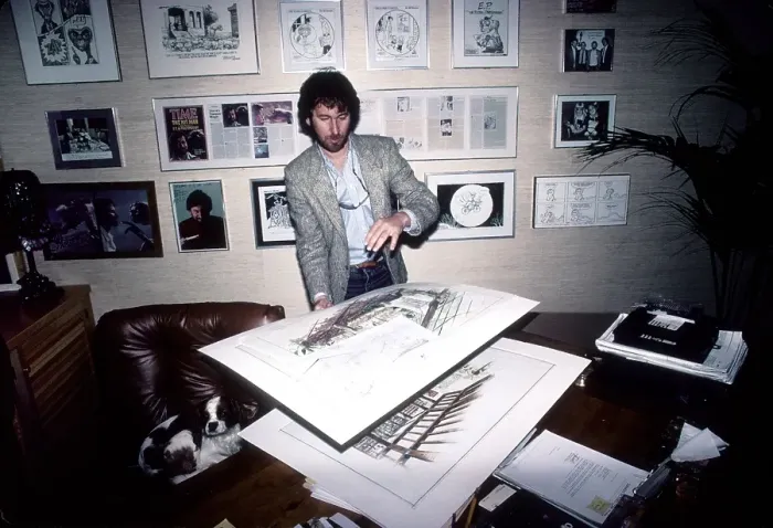 Framed Print : Steven Spielberg Framed Print : Steven Spielberg