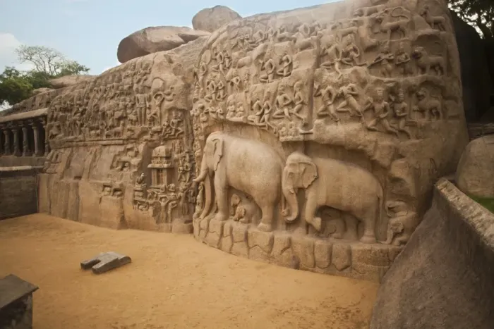 Framed Print : Stone carvings on the face of a rock at Arjunas Penance, Mahabalipuram, Kanchipuram District, Tamil Nadu, India Framed Print : Stone carvings on the face of a rock at Arjunas Penance, Mahabalipuram, Kanchipuram District, Tamil Nadu, India