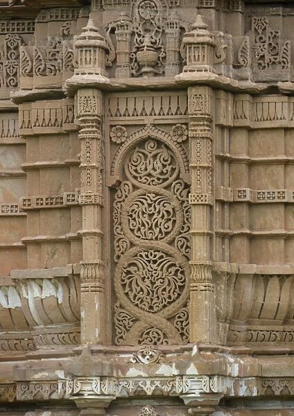 Stone carvings at Juma Masjid