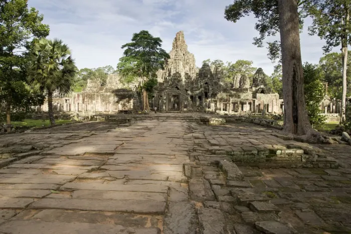 Framed Print : Stone path leading to Bayon temple Framed Print : Stone path leading to Bayon temple