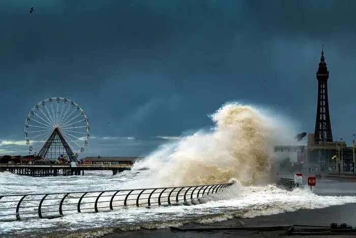 Framed Print : Storm batters Blackpool with massive waves