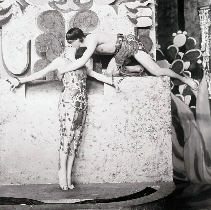Framed Print : Stovitz and Delysia Performing Intimate Dance Framed Print : Stovitz and Delysia Performing Intimate Dance