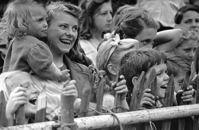 Framed Print : Street Audience