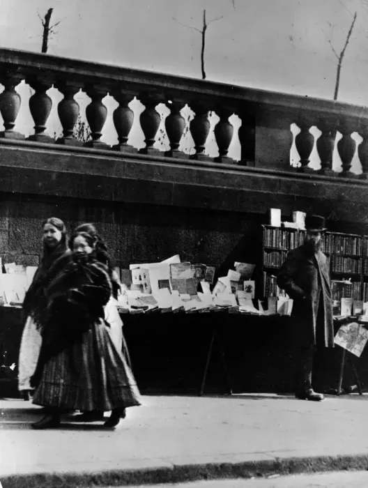 Framed Print : Street Bookstall
