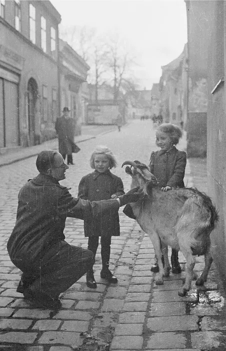 Framed Print : Street Children Framed Print : Street Children