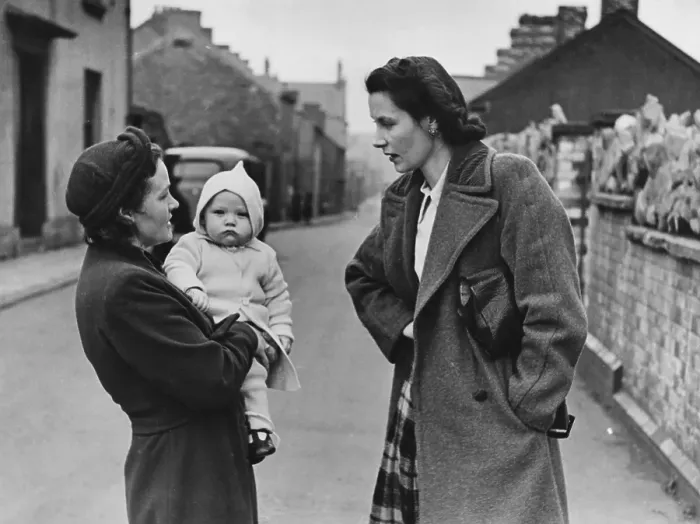 Framed Print : Street Conversation