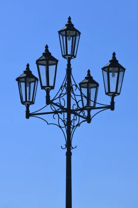 Framed Print : Street light, marketplace of Heide, Dithmarschen district, Schleswig-Holstein, Germany, Europe Framed Print : Street light, marketplace of Heide, Dithmarschen district, Schleswig-Holstein, Germany, Europe