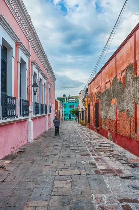 Framed Print : The streets of Queretaro, Mexico Framed Print : The streets of Queretaro, Mexico